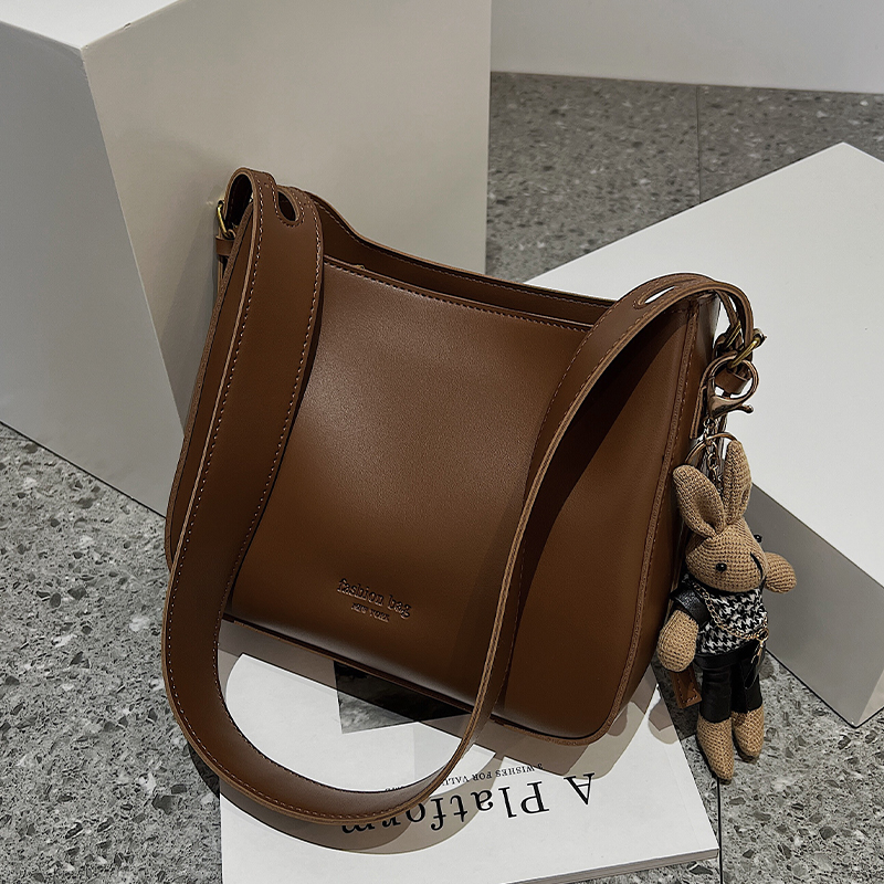 กระเป๋าผู้หญิงสวยๆ กระเป๋าสะพายข้างผู้หญิง กระเป๋าแบรนด์COOL BAG