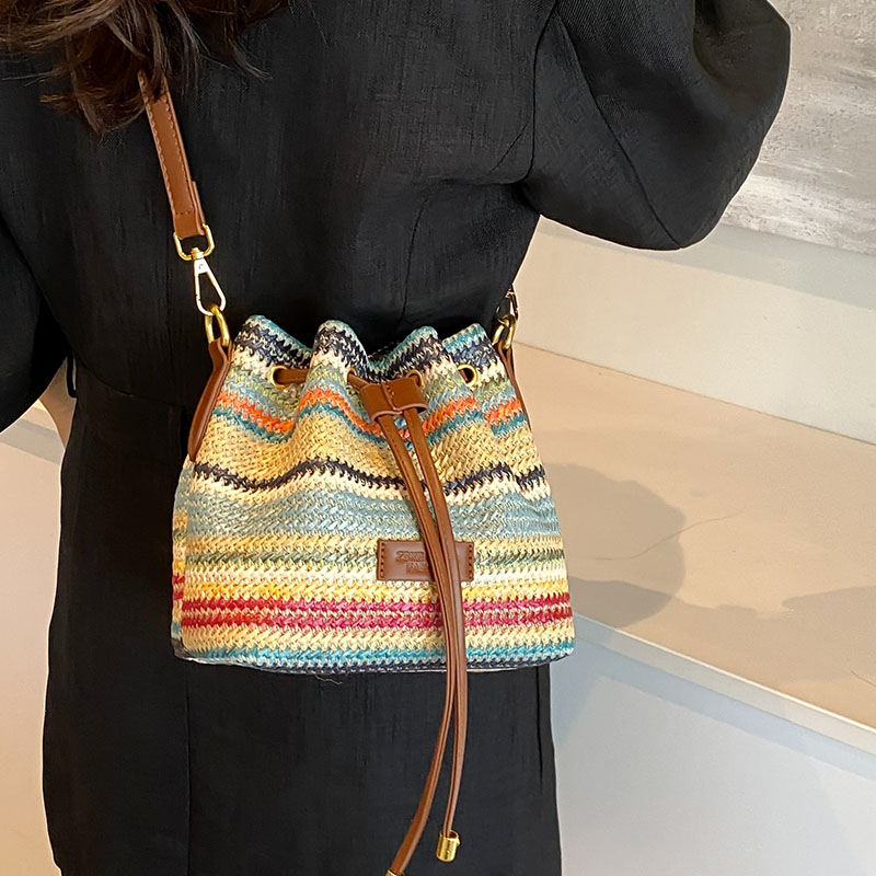กระเป๋าผู้หญิงสวยๆ กระเป๋าสะพายข้างผู้หญิง กระเป๋าแบรนด์COOL BAG