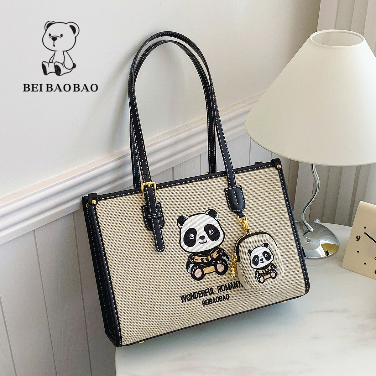 กระเป๋าผู้หญิงสวยๆ กระเป๋าสะพายข้างผู้หญิง กระเป๋าแบรนด์ BEAR BAG กระเป๋าหมีสุดคิ้ว!