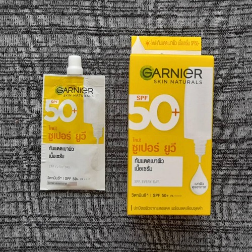 การ์นิเย่ ซูเปอร์ ยูวี-อินวิซิเบิ้ล เซรั่ม ซันสกรีน Garnier Super UV-Invisible Serum Sunscreen SPF50+ PA++++ 7.5ml x 6