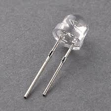 หลอด LED ขนาด 5mm. เลนท์ต่ำ สีขาว 1200-1400mcd เกรด A