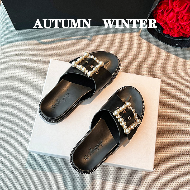 รองเท้าแตะผู้หญิงส้นเตี้ย ใส่สบาย มีขนาด35-43