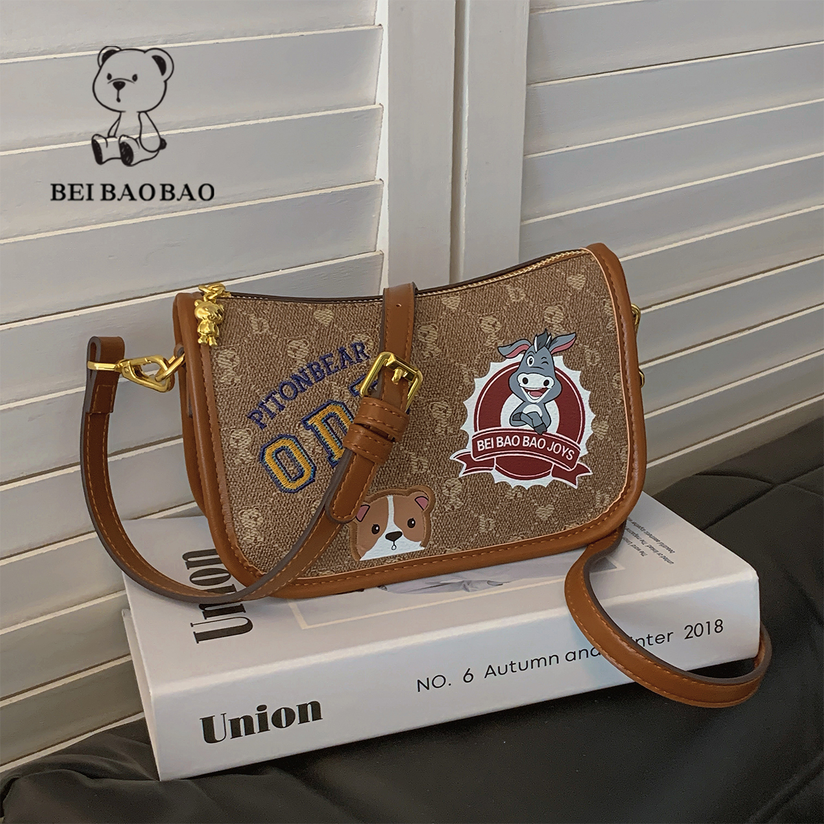 กระเป๋าผู้หญิงสวยๆ กระเป๋าสะพายข้างผู้หญิง กระเป๋าแบรนด์ BEAR BAG กระเป๋าหมีสุดคิ้ว!