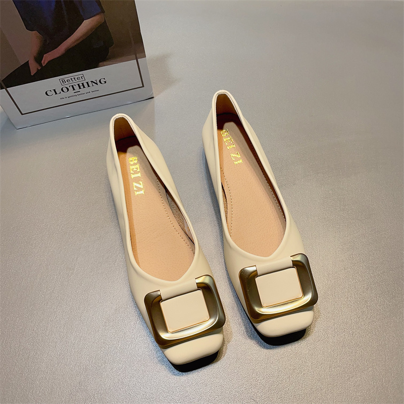 รองเท้าคัทชูผู้หญิงส้นเตี้ย ใส่สบาย มีขนาด35-40