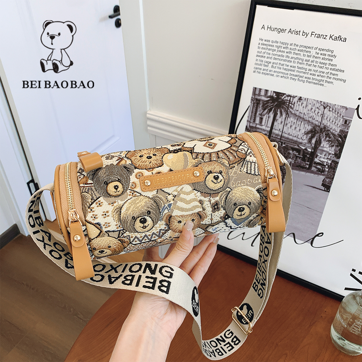 กระเป๋าผู้หญิงสวยๆ กระเป๋าสะพายข้างผู้หญิง กระเป๋าแบรนด์ BEAR BAG กระเป๋าหมีสุดคิ้ว!
