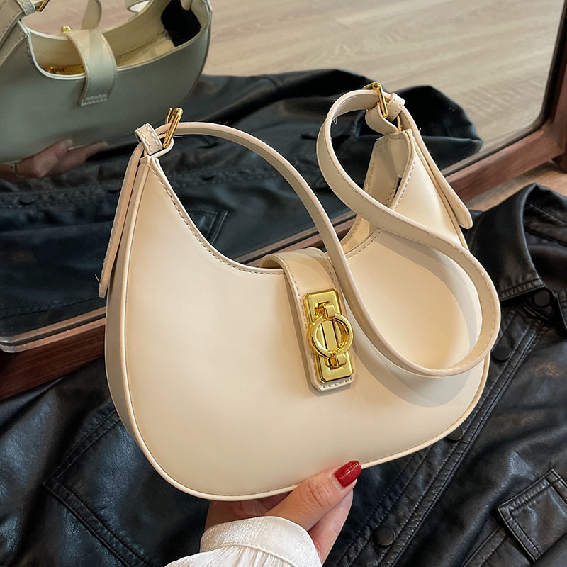 กระเป๋าผู้หญิงสวยๆ กระเป๋าสะพายข้างผู้หญิง กระเป๋าแบรนด์COOL BAG