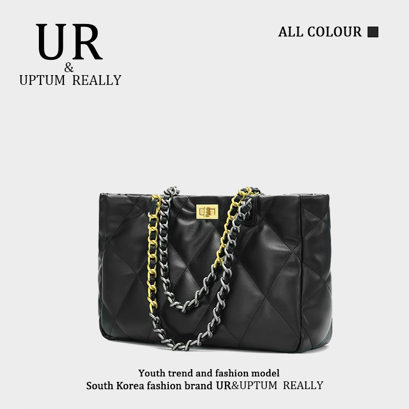 กระเป๋าผู้หญิงสวยๆ กระเป๋าสะพายข้างผู้หญิง กระเป๋าแบรนด์ BEAR BAG กระเป๋าหมีสุดคิ้ว!