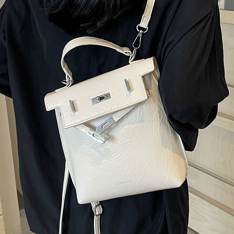 กระเป๋าผู้หญิงสวยๆ กระเป๋าสะพายข้างผู้หญิง กระเป๋าแบรนด์COOL BAG