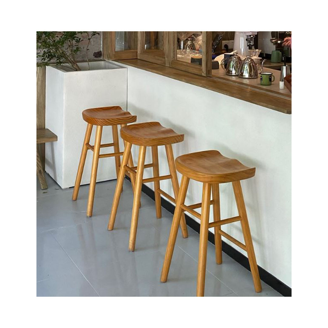 ชุดโต๊ะบาร์ (โต๊ะพร้อมเก้าอี้ 4ตัว)