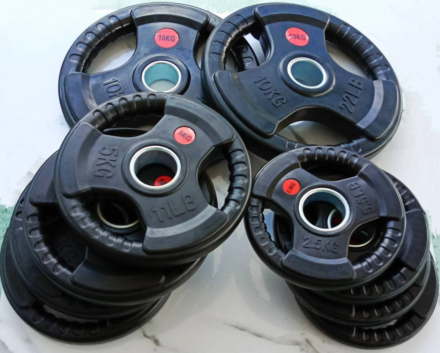 แผ่นน้ำหนักหุ้มยาง ราคากิโลกรัมละ 90 บาท