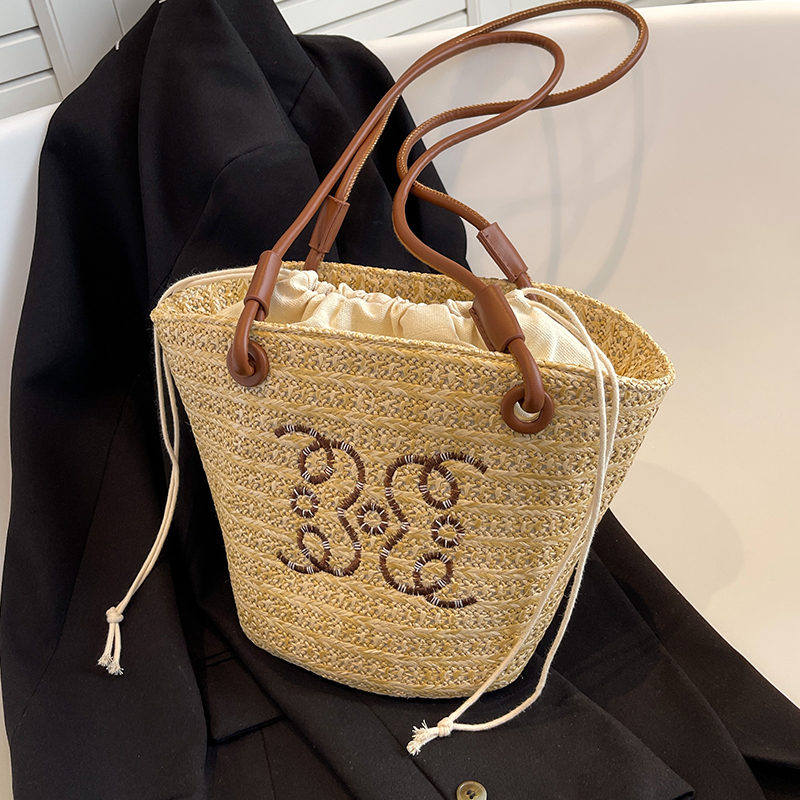 กระเป๋าผู้หญิงสวยๆ กระเป๋าสะพายข้างผู้หญิง กระเป๋าแบรนด์COOL BAG