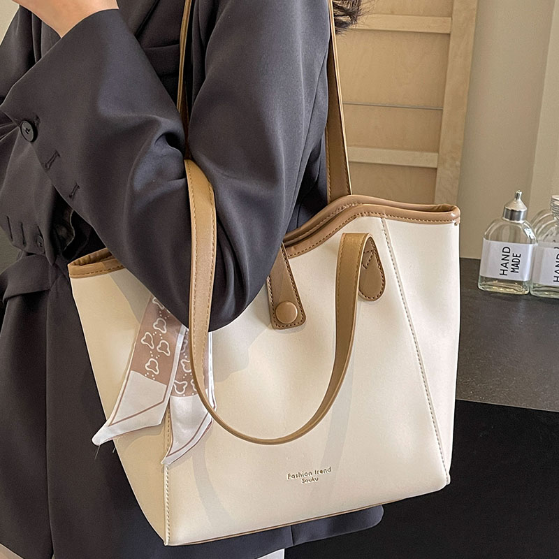 กระเป๋าผู้หญิงสวยๆ กระเป๋าสะพายข้างผู้หญิง กระเป๋าแบรนด์COOL BAG