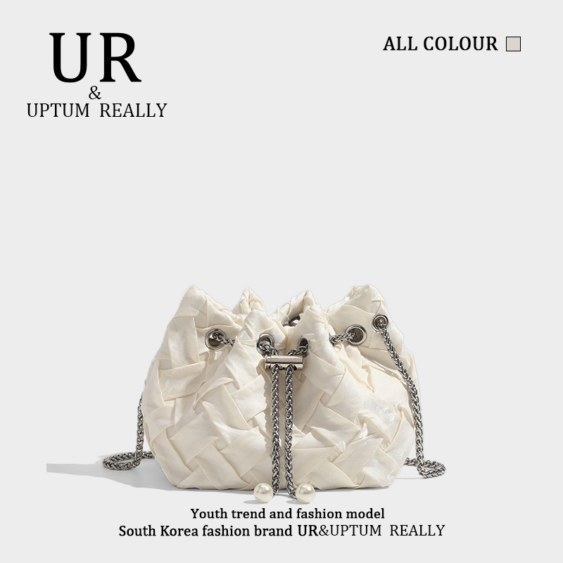 กระเป๋าผู้หญิงสวยๆ กระเป๋าสะพายข้างผู้หญิง กระเป๋าแบรนด์ BEAR BAG กระเป๋าหมีสุดคิ้ว!
