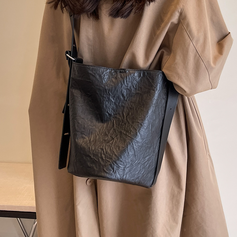 กระเป๋าผู้หญิงสวยๆ กระเป๋าสะพายข้างผู้หญิง กระเป๋าแบรนด์COOL BAG
