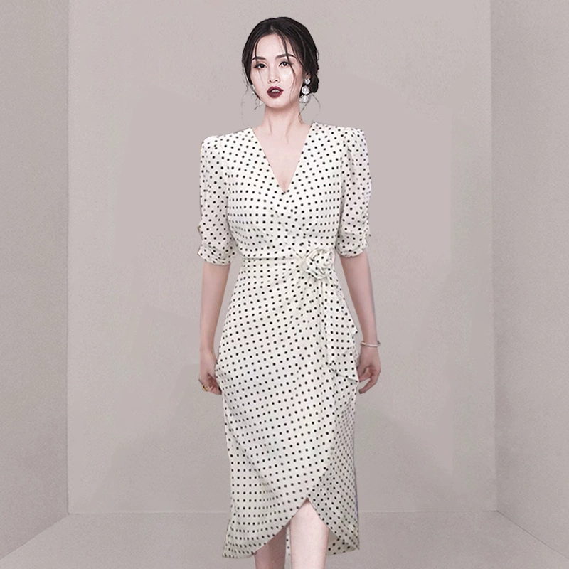 ชุดเดรสยาวสวยๆ ชุดกระโปรงยาว ชุดเดรสยาว ชุดแซกยาว มีขนาด S M L XL สนใจทักแชท