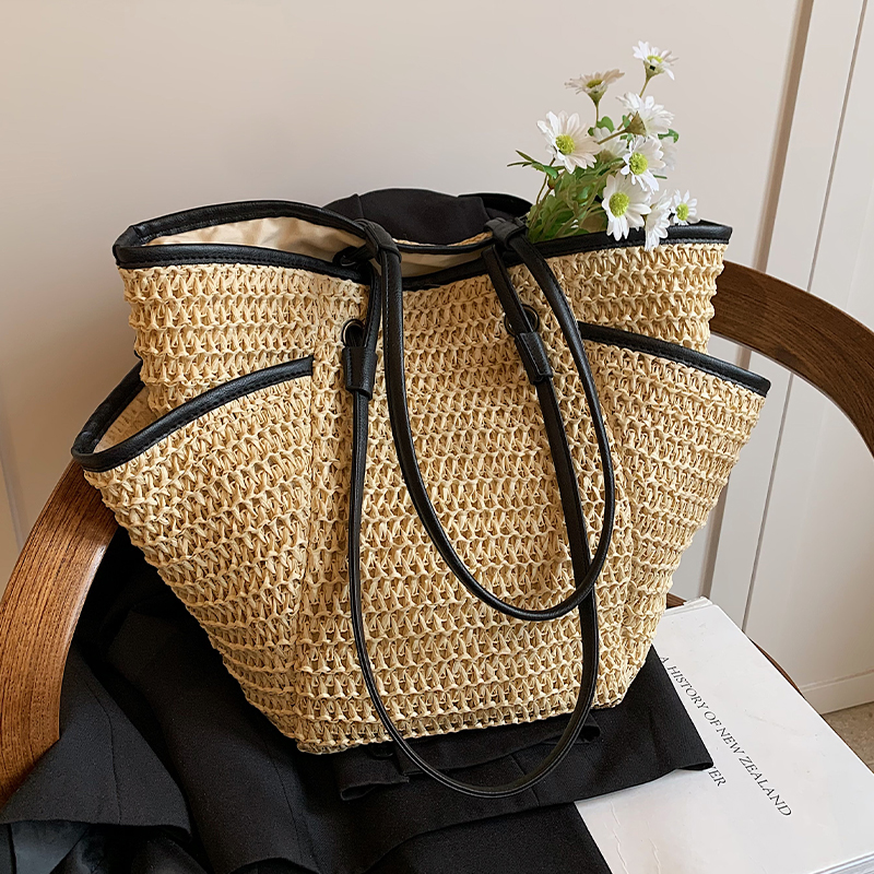 กระเป๋าผู้หญิงสวยๆ กระเป๋าสะพายข้างผู้หญิง กระเป๋าแบรนด์COOL BAG