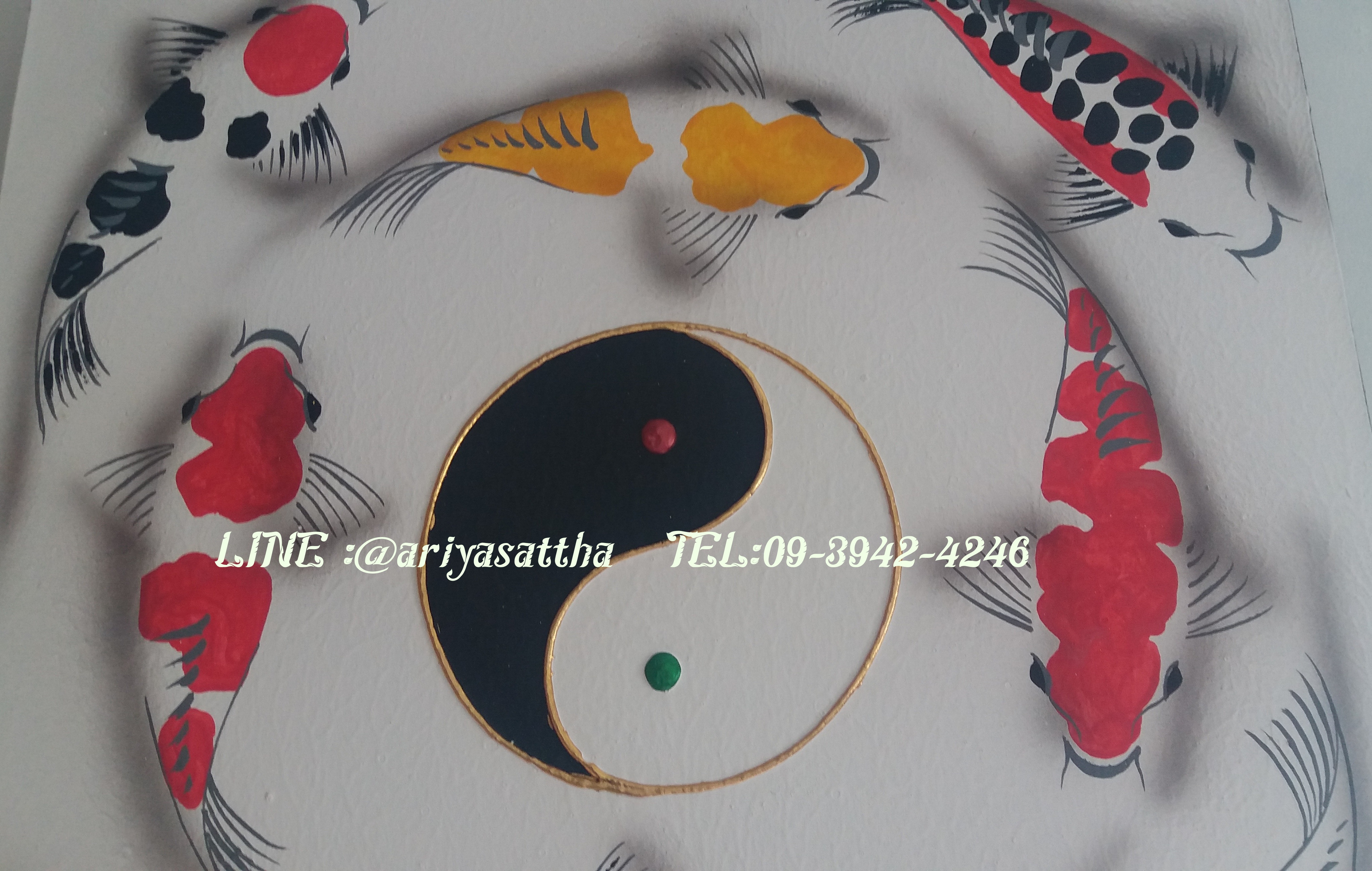 รูปปลาคราฟ ว่ายวน หยินหยาง (เงินทอง สุขภาพ ไหลเวียนดี) ภาพมงคล ขนาด 60x60 cm. ตกแต่งบ้าน ของขวัญขึ้นบ้านใหม่ งาน handmade ภาพวาดปิดทองแต่งผนังบ้าน คอนโด