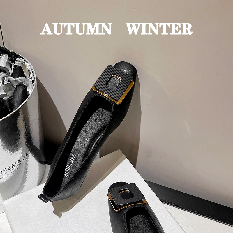 รองเท้าคัทชูผู้หญิงส้นเตี้ย ใส่สบาย มีขนาด35-43