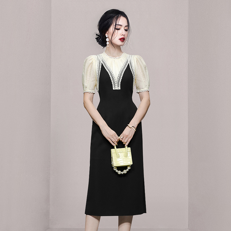 ชุดเดรสยาวสวยๆ สไตล์เกาหลี มีขนาด S M L XL สนใจทักแชท