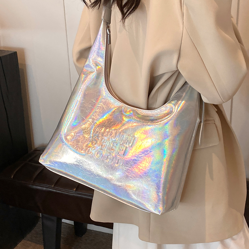 กระเป๋าผู้หญิงสวยๆ กระเป๋าสะพายข้างผู้หญิง กระเป๋าแบรนด์COOL BAG