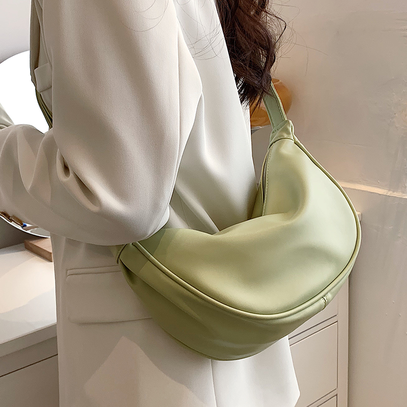 กระเป๋าผู้หญิงสวยๆ กระเป๋าสะพายข้างผู้หญิง กระเป๋าแบรนด์COOL BAG