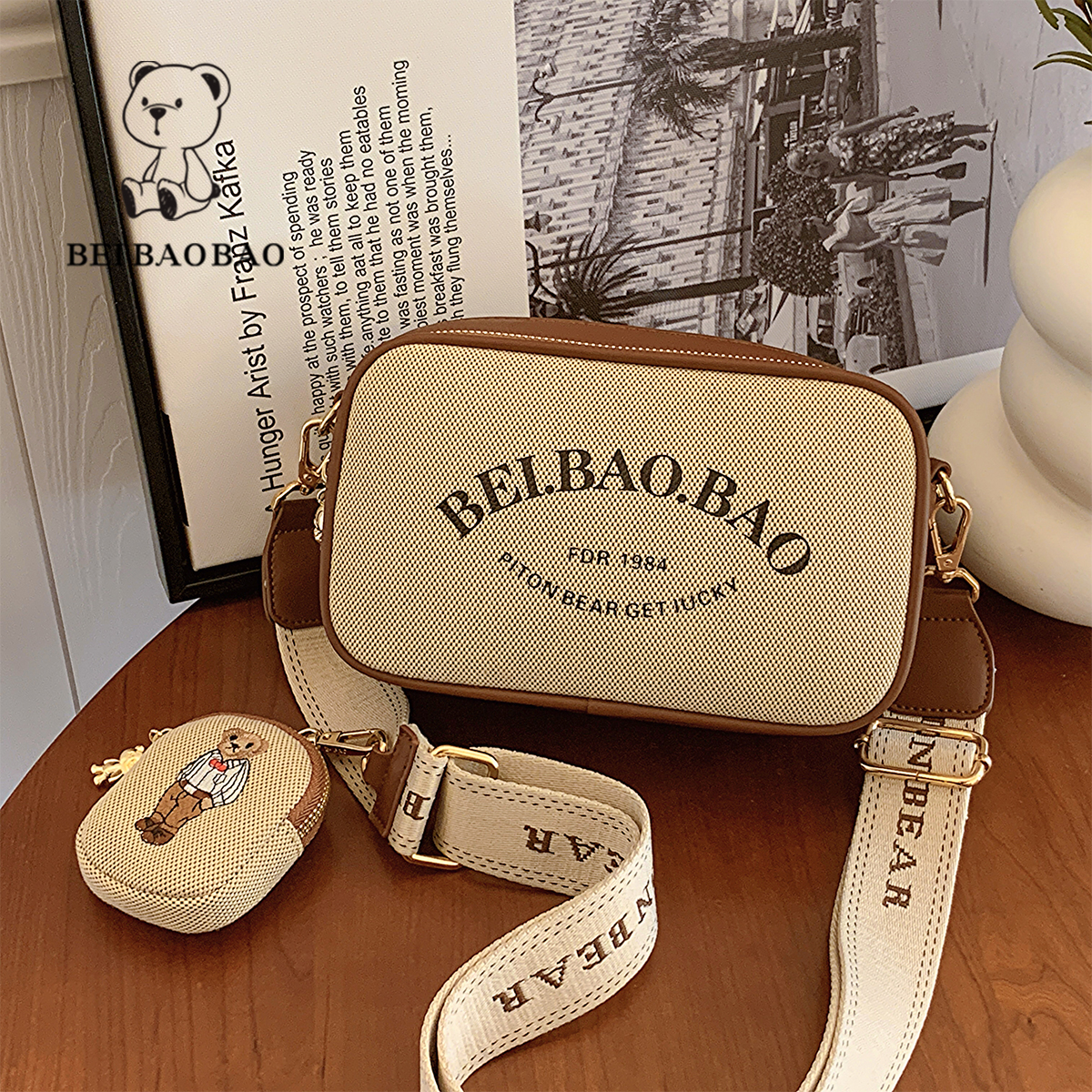 กระเป๋าผู้หญิงสวยๆ กระเป๋าสะพายข้างผู้หญิง กระเป๋าแบรนด์ BEAR BAG กระเป๋าหมีสุดคิ้ว!