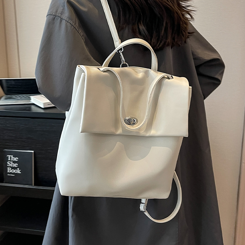 กระเป๋าผู้หญิงสวยๆ กระเป๋าสะพายข้างผู้หญิง กระเป๋าแบรนด์COOL BAG