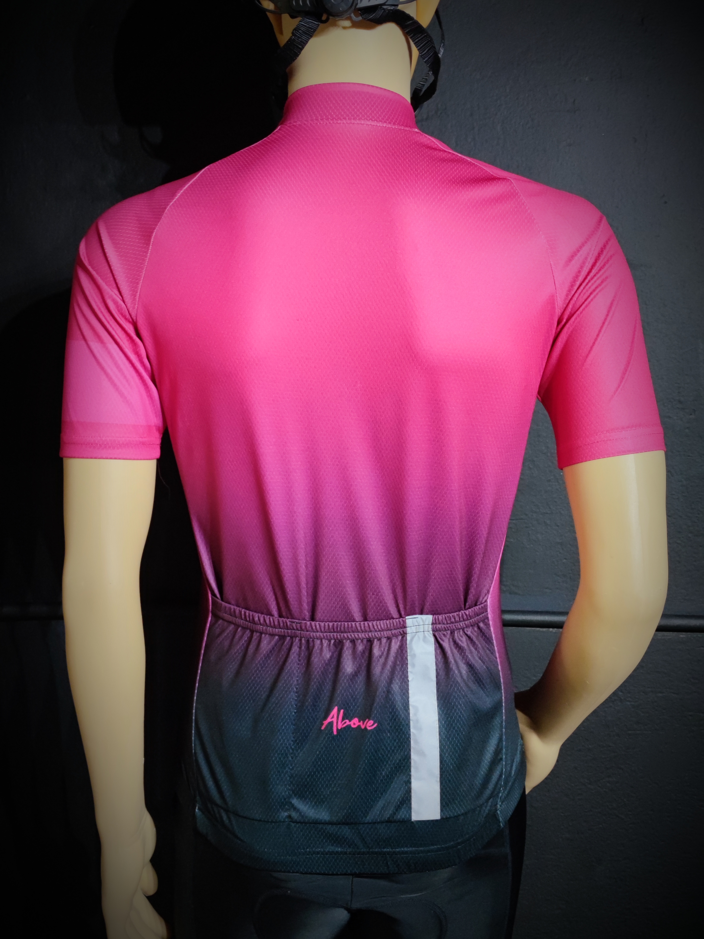 เสื้อปั่นจักรยาน Above