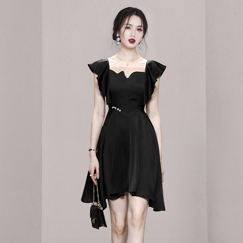 ชุดเดรสยาวสวยๆ สไตล์เกาหลี มีขนาด S M L XL สนใจทักแชท