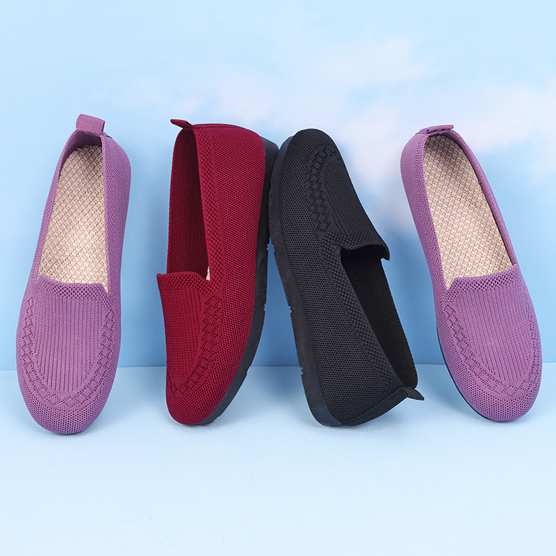 รองเท้าผ้าใบผู้หญิง ใส่สบาย รองเท้าผ้าใบใส่เที่ยวผู้หญิง มีSIZE 35 36 37 38 39 40