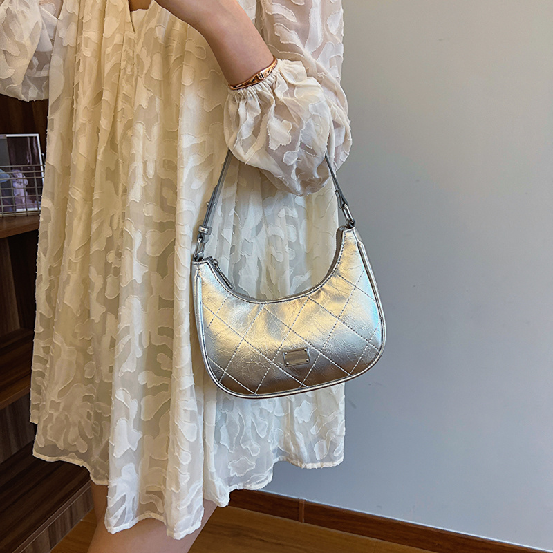 กระเป๋าผู้หญิงสวยๆ กระเป๋าสะพายข้างผู้หญิง กระเป๋าแบรนด์COOL BAG