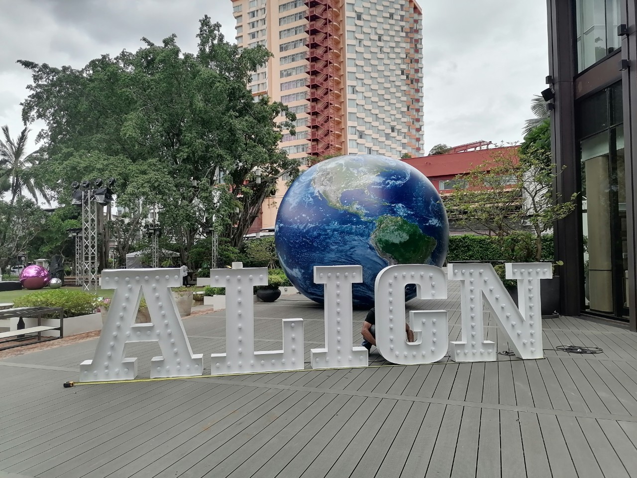 อักษรไฟปิงปอง สูง120cm ALIGN