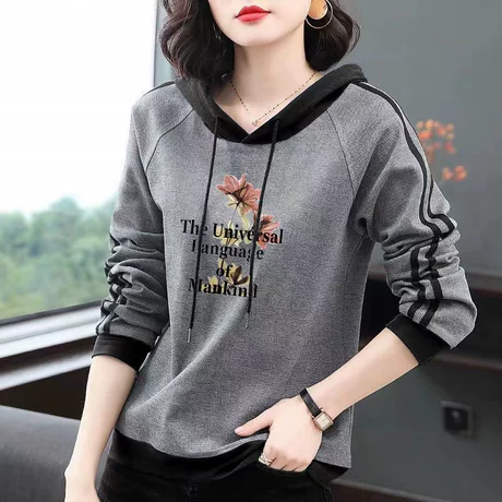 เสื้อยืดแขนยาว มีฮู้ด มีขนาด S M L XL สนใจทักแชท