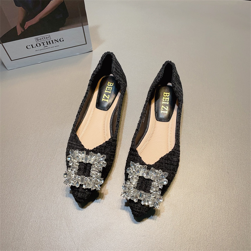 รองเท้าคัทชูผู้หญิงส้นเตี้ย ใส่สบาย มีขนาด35-40