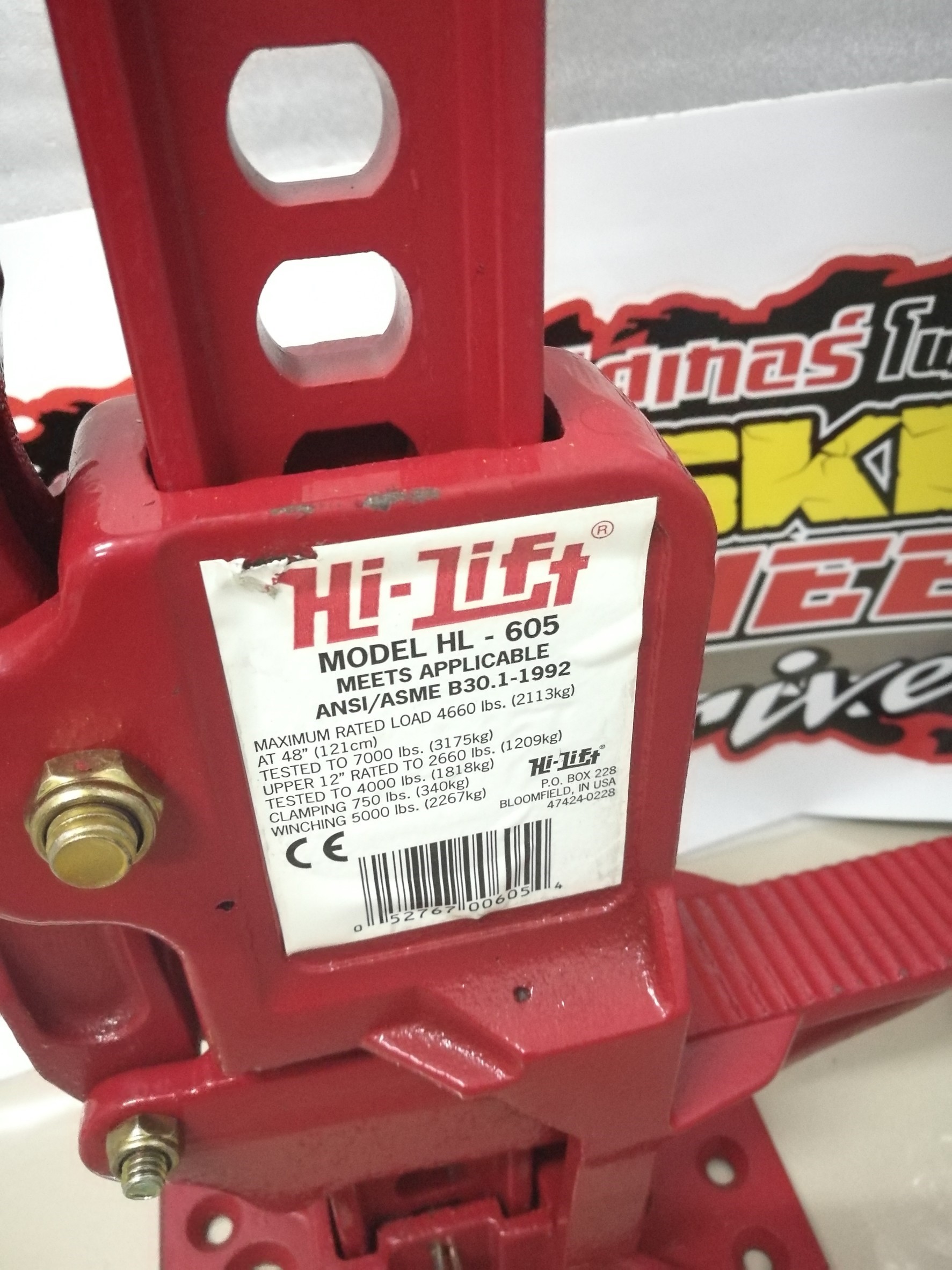 ไฮลิฟ แจ๊ค60" อุปกรณ์ยกรถ ติดรถไว้สบายใจเมื่อเดินทาง