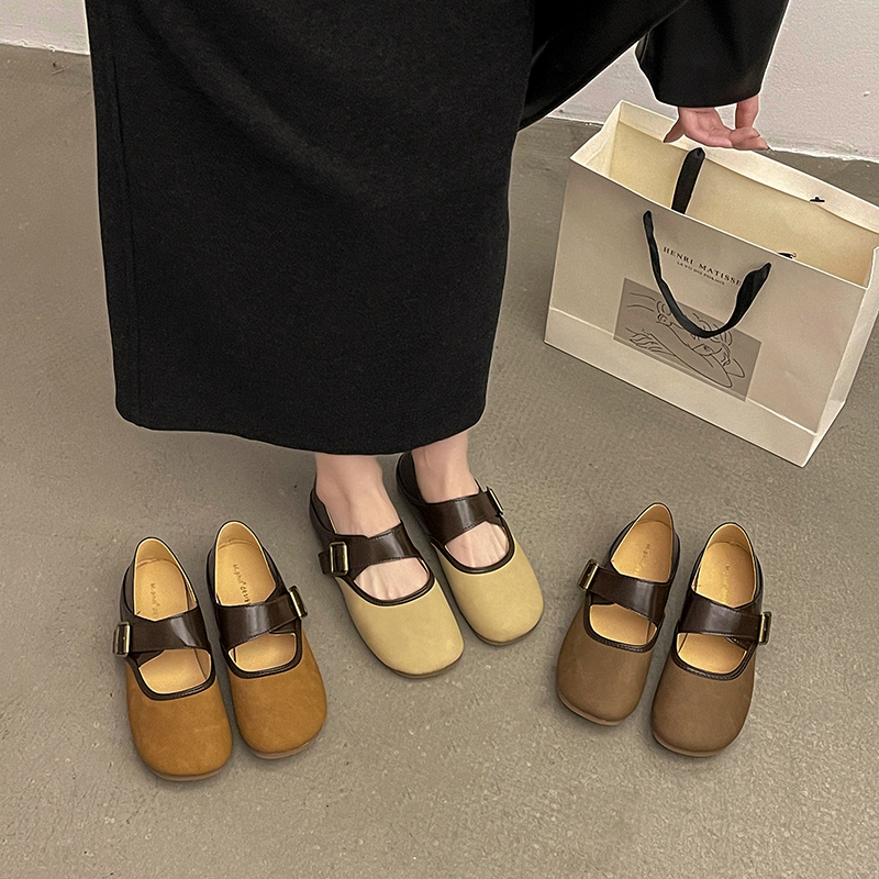 รองเท้าคัทชูผู้หญิงส้นเตี้ย ใส่สบาย มีขนาด35-40