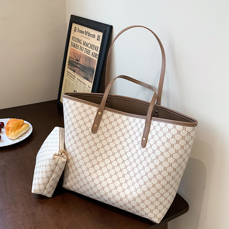 กระเป๋าผู้หญิงสวยๆ กระเป๋าสะพายข้างผู้หญิง กระเป๋าแบรนด์COOL BAG