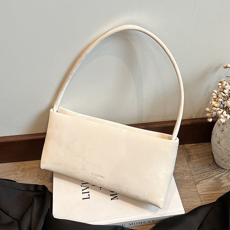 กระเป๋าผู้หญิงสวยๆ กระเป๋าสะพายข้างผู้หญิง กระเป๋าแบรนด์COOL BAG