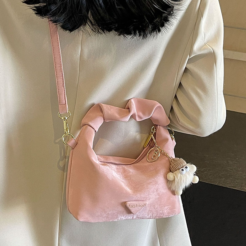กระเป๋าผู้หญิงสวยๆ กระเป๋าสะพายข้างผู้หญิง กระเป๋าแบรนด์COOL BAG