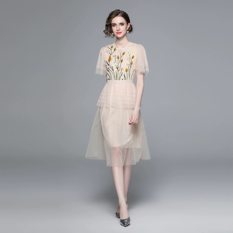 ชุดเดรสยาวสวยๆ ชุดกระโปรงยาว ชุดเดรสยาว ชุดแซกยาว มีขนาด S M L XL สนใจทักแชท