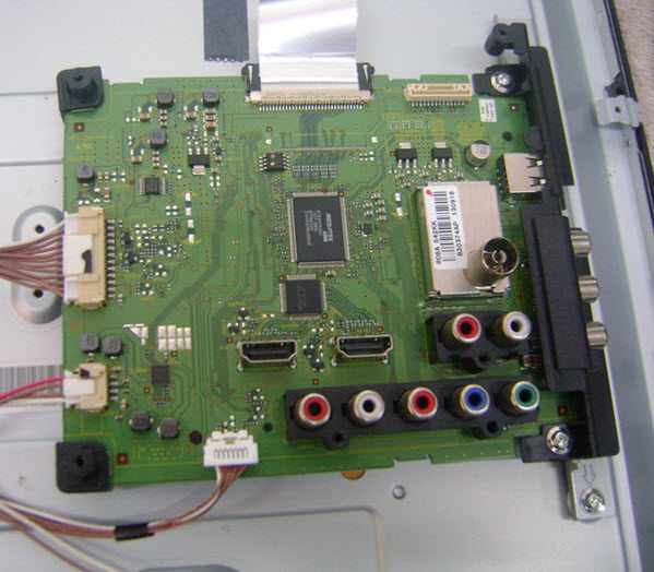 MAIN BOARD PANASONIC TH-L32B6T