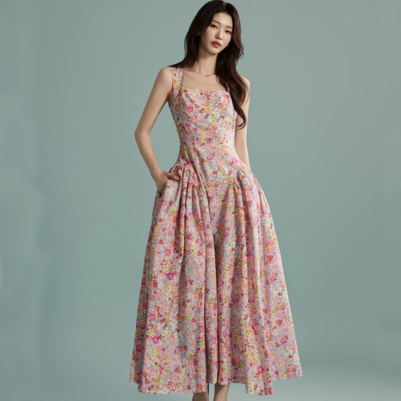 ชุดเดรสยาวสวยๆ สไตล์เกาหลี มีขนาด S M L XL สนใจทักแชท