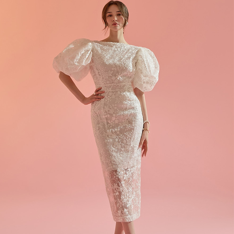 ชุดเดรสยาวสวยๆ สไตล์เกาหลี มีขนาด S M L XL สนใจทักแชท