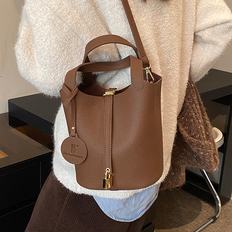 กระเป๋าผู้หญิงสวยๆ กระเป๋าสะพายข้างผู้หญิง กระเป๋าแบรนด์COOL BAG