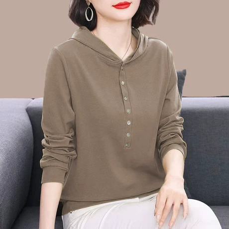 เสื้อยืดแขนยาว มีฮู้ด มีขนาด S M L XL สนใจทักแชท