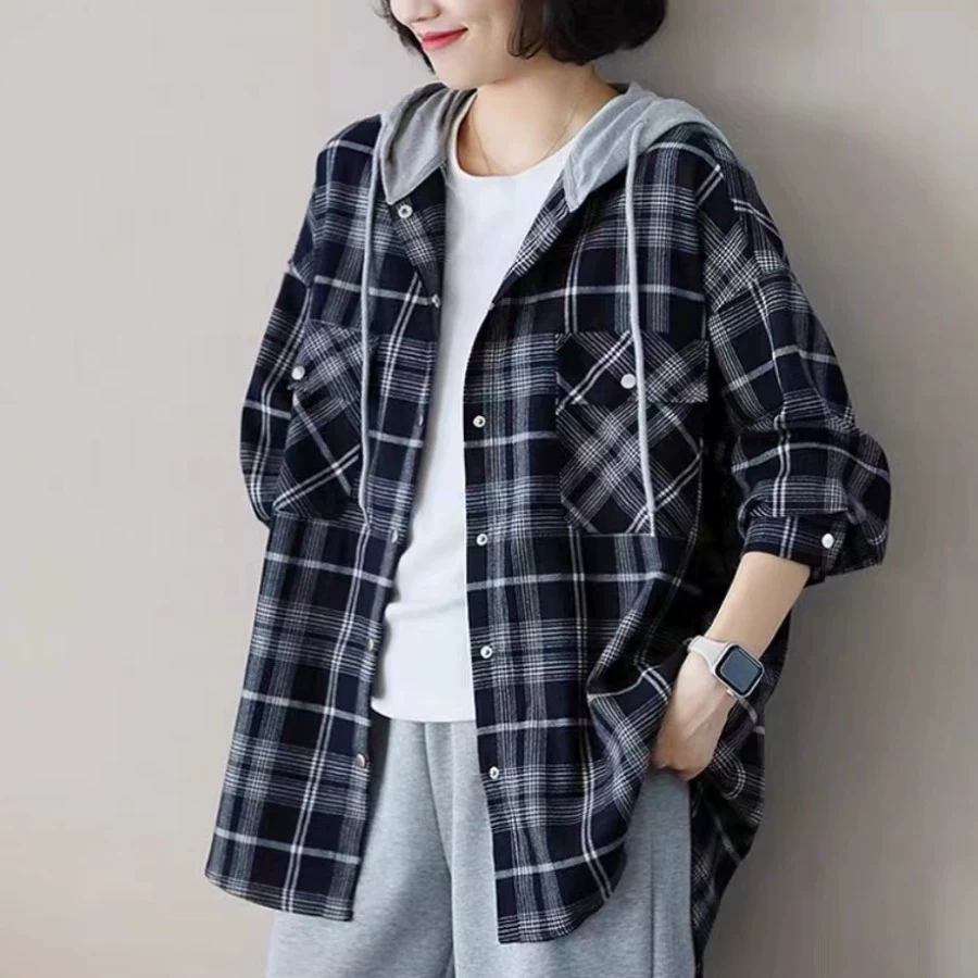 เสื้อยืดแขนยาว มีฮู้ด มีขนาด S M L XL สนใจทักแชท