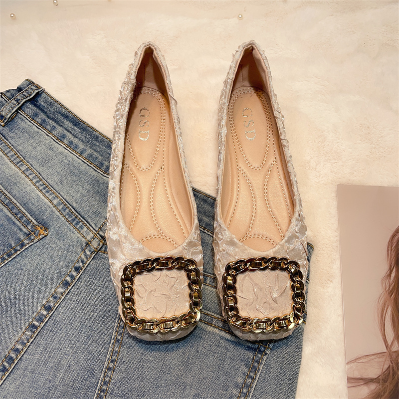 รองเท้าคัทชูผู้หญิงส้นเตี้ย ใส่สบาย มีขนาด35-40