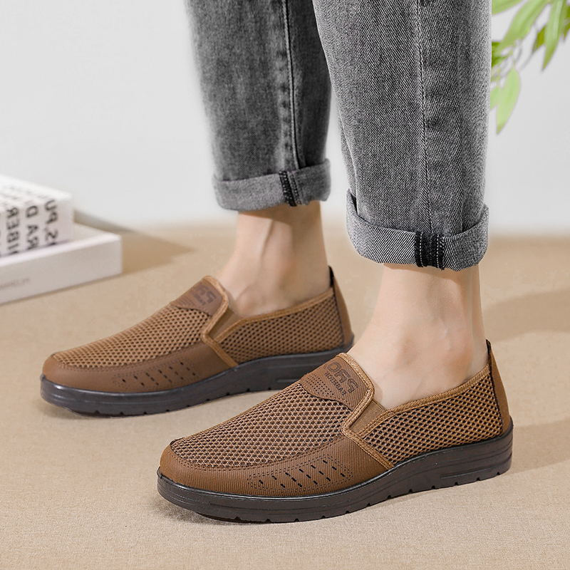 รองเท้าผ้าใบผู้หญิง ใส่สบาย รองเท้าผ้าใบใส่เที่ยวผู้หญิง มีSIZE 35 36 37 38 39 40