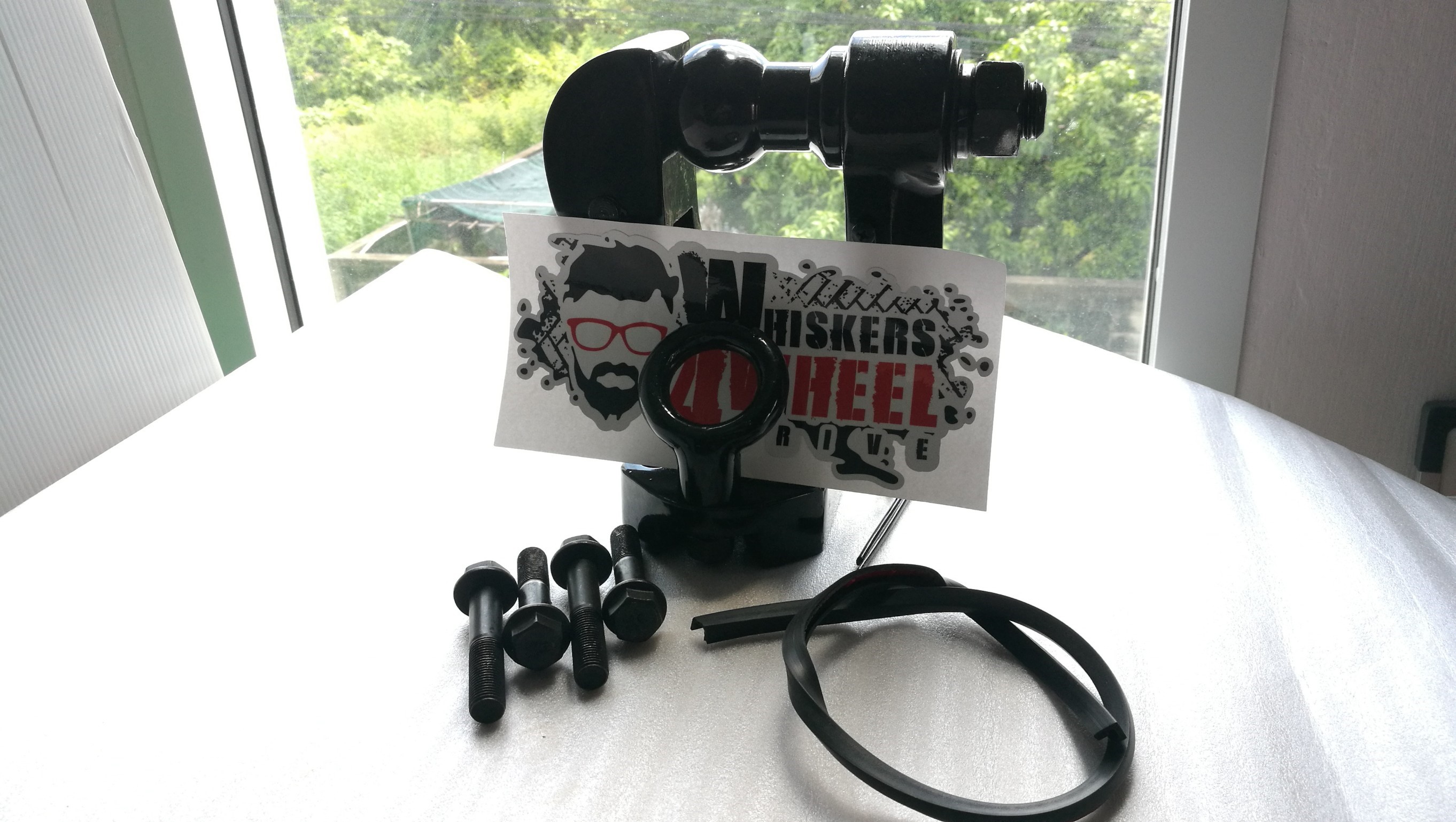 หัวลากปากนกแก้ว 8 ตัน VX80 ตัวใหญ่ ตัวใหญ่สำหรับ VX80 สีดำ พร้อมหูเซฟตี้ 2 ด้าน