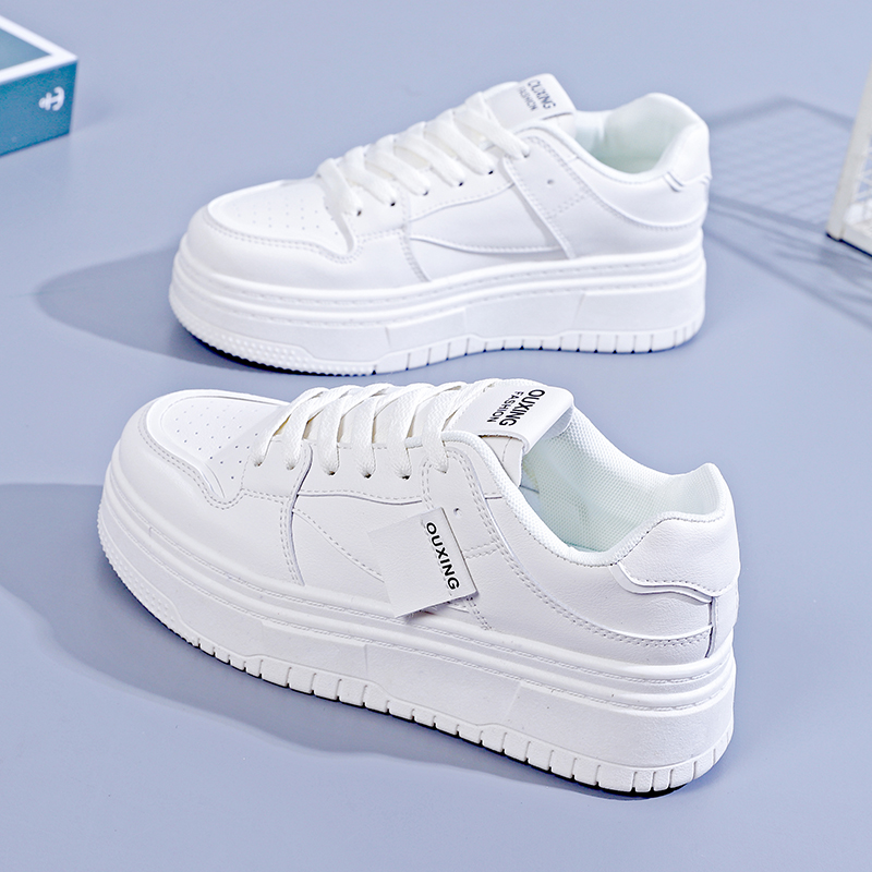 รองเท้าผ้าใบผู้หญิง ใส่สบาย รองเท้าผ้าใบใส่เที่ยวผู้หญิง มีSIZE 35 36 37 38 39 40